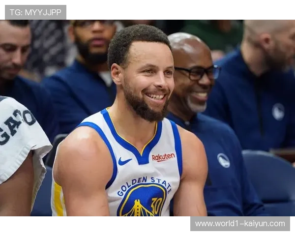 勇士上演17分大逆转 桑托斯准绝杀击退灰熊止连败